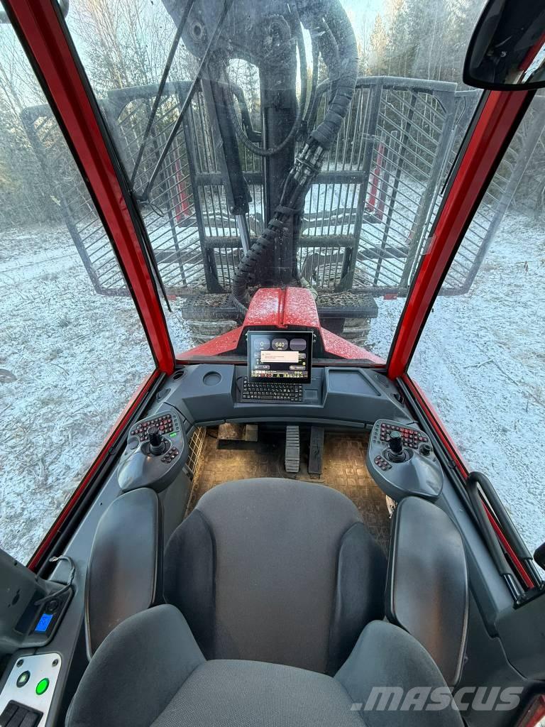 Komatsu 875 Lesné traktory