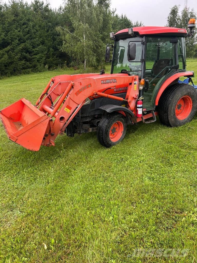 Kubota L 4240 Kompaktné traktory