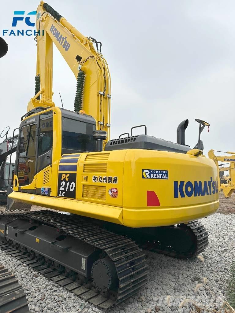 Komatsu PC 210-8 Pásové rýpadlá