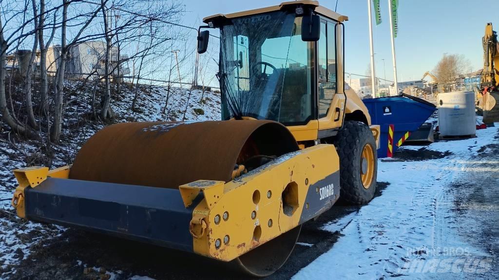 Volvo SD 160 B Pneumatikové valce