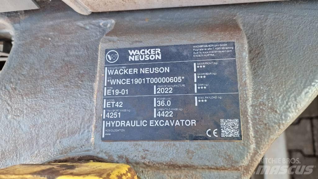 Wacker Neuson ET42 Pásové rýpadlá