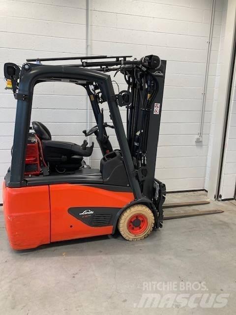 Linde E16C/386 Akumulátorové vozíky