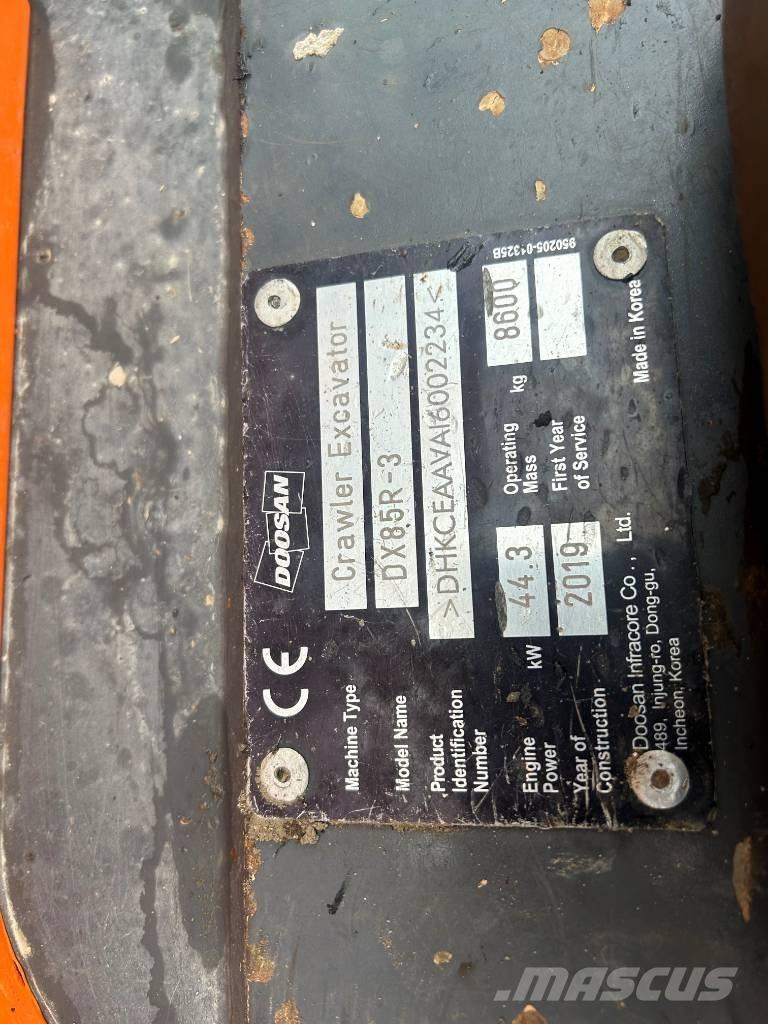Doosan DX 85 R-3 Midi rýpadlá 7 t - 12 t