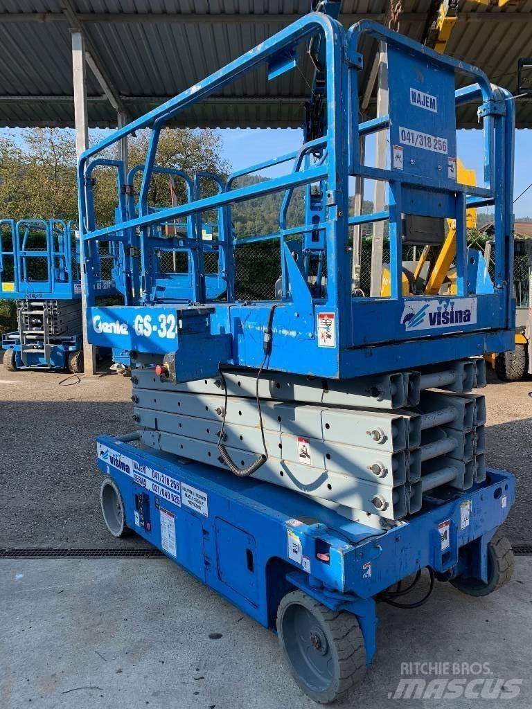 Genie GS 3246 Nožnicové zdvíhacie plošiny