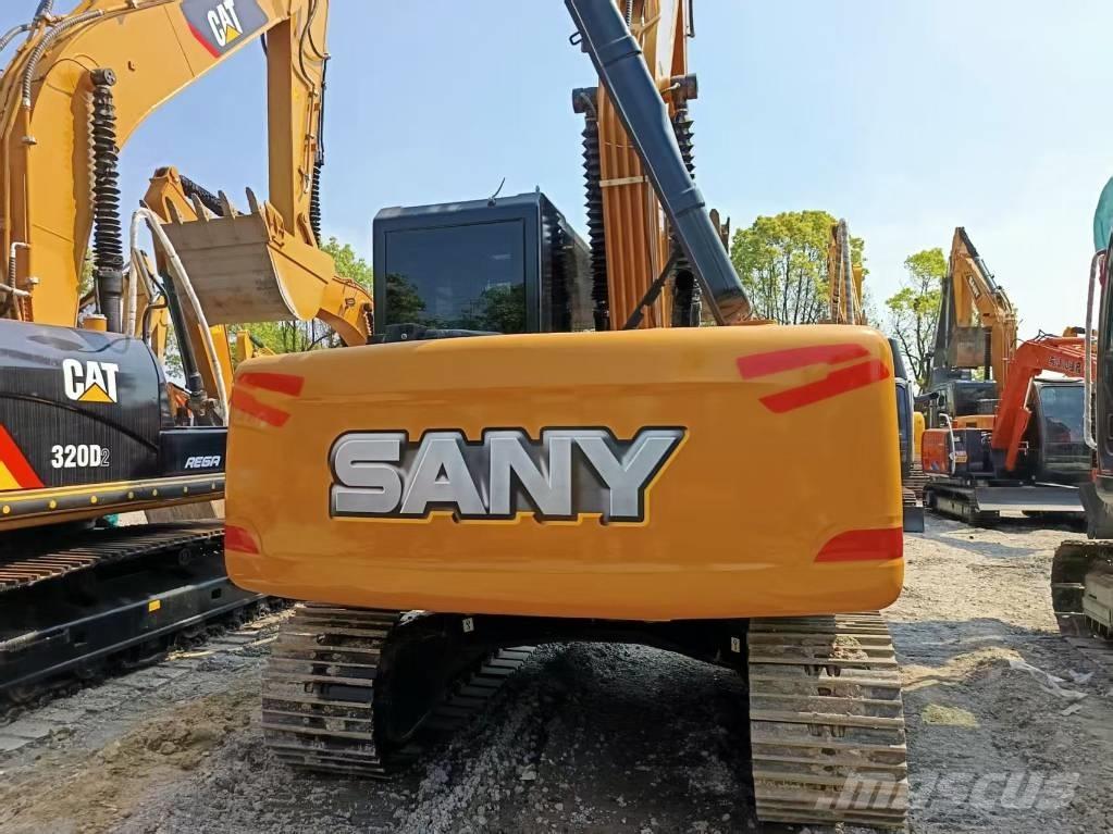 Sany SY 135 C Pásové rýpadlá