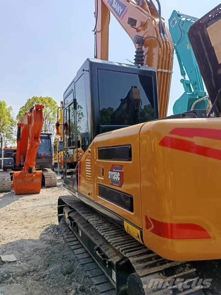 Sany SY 135 C Pásové rýpadlá