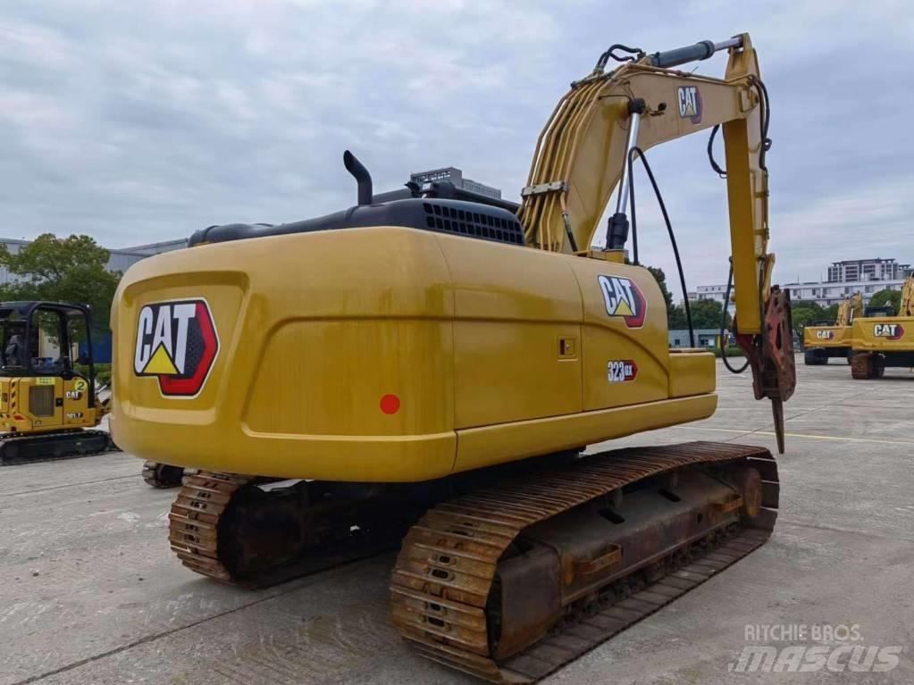 CAT CAT 323GX Pásové rýpadlá