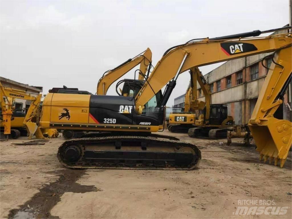 CAT 325 D Pásové rýpadlá