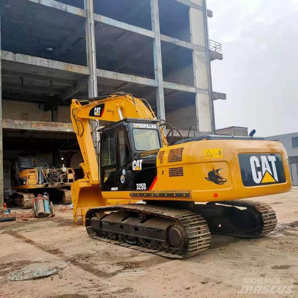 CAT 325 D Pásové rýpadlá