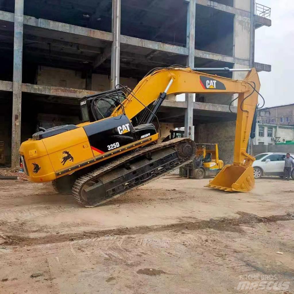 CAT 325 D Pásové rýpadlá