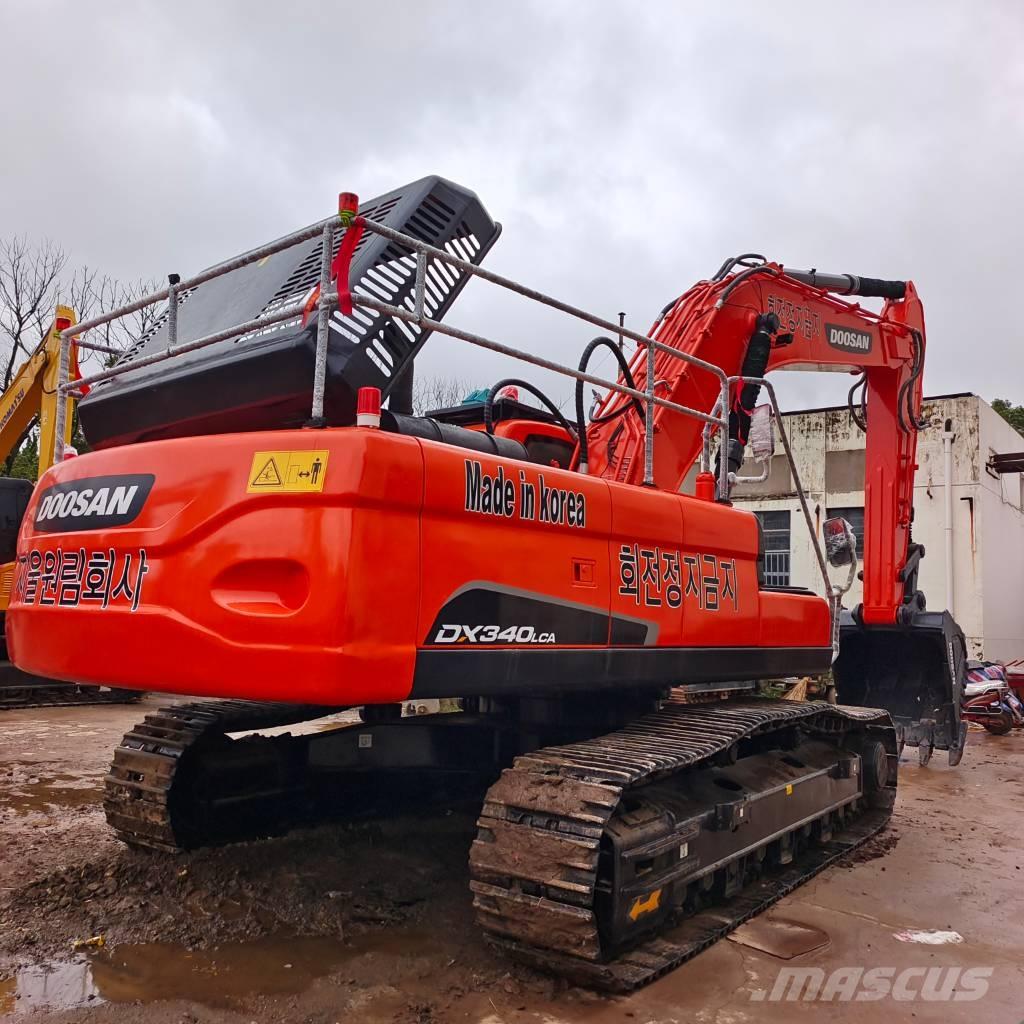 Doosan DX 340 LC Pásové rýpadlá