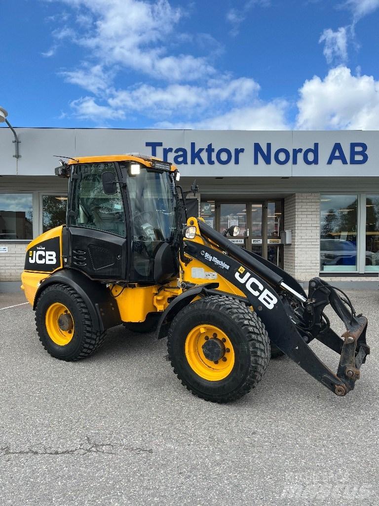 JCB 409 B 40km/h Kolesové nakladače