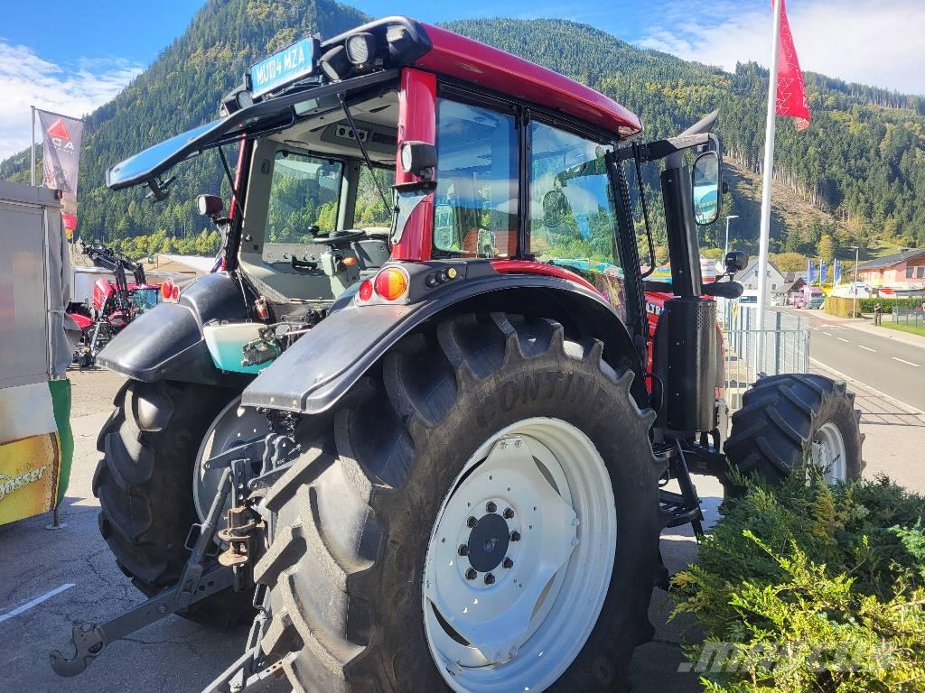 Valtra N 103.4 Traktory