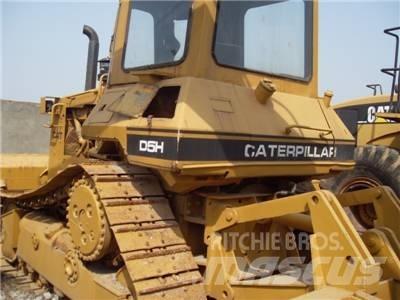 CAT D 5 H Pásové dozéry
