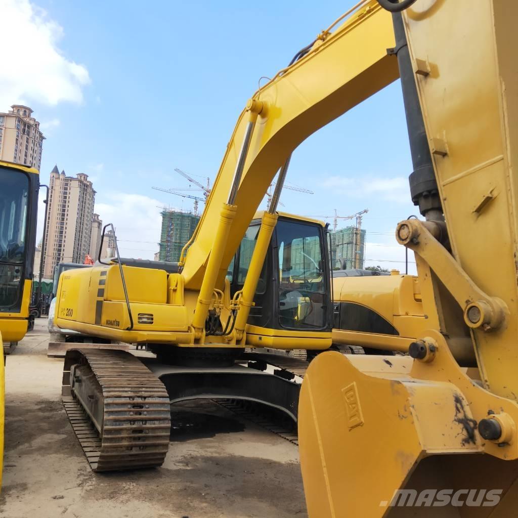 Komatsu PC200-6 Pásové rýpadlá