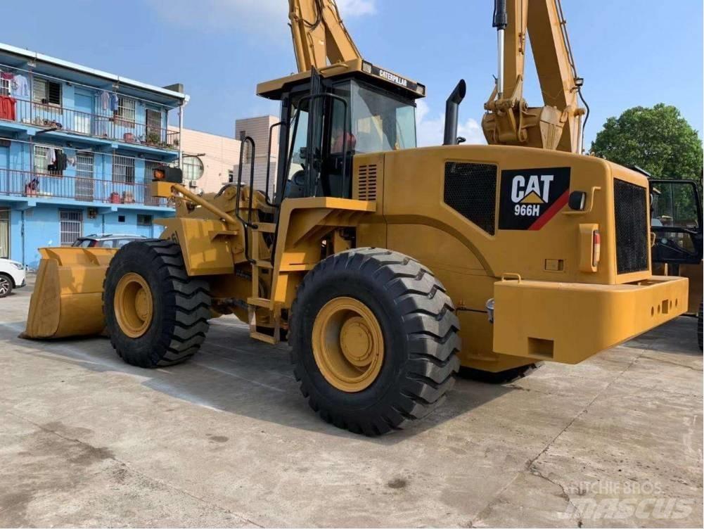 CAT 966H Kolesové nakladače