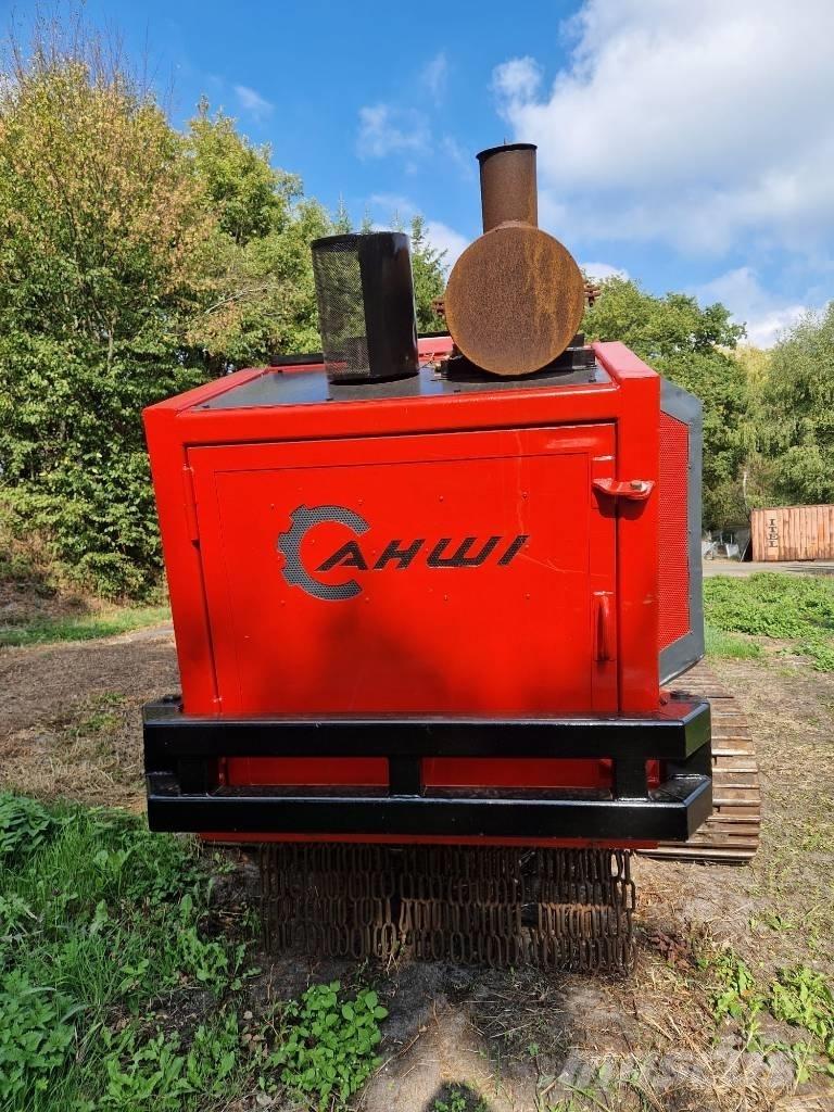 Ahwi RT350 Lesné traktory