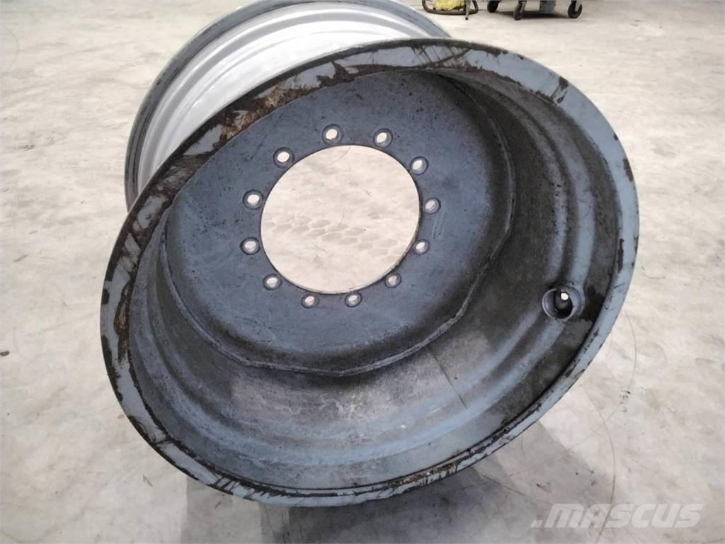 Valmet 911 20x34 Pneumatiky, kolesá a ráfiky