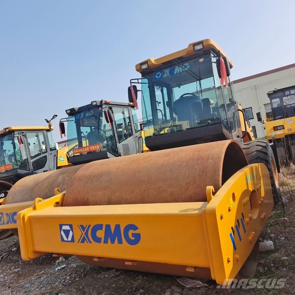 XCMG XS 263 J Ťahačové valce