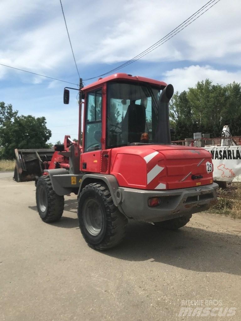 Volvo L 30 G Kolesové nakladače