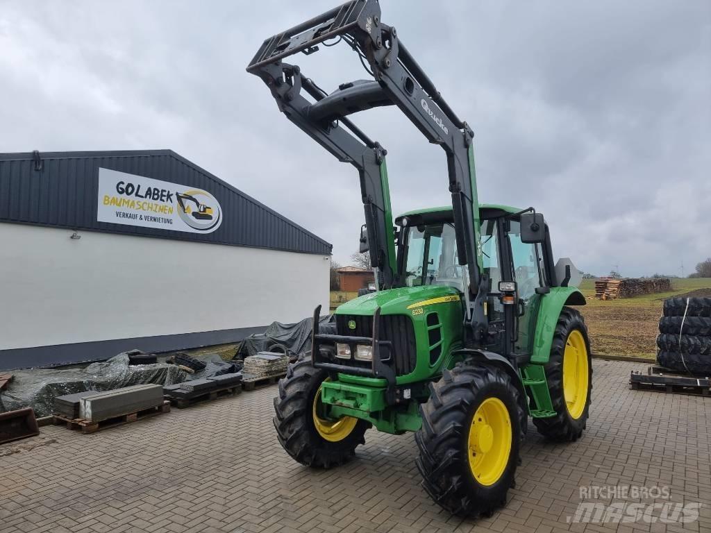 John Deere 6230 Traktory