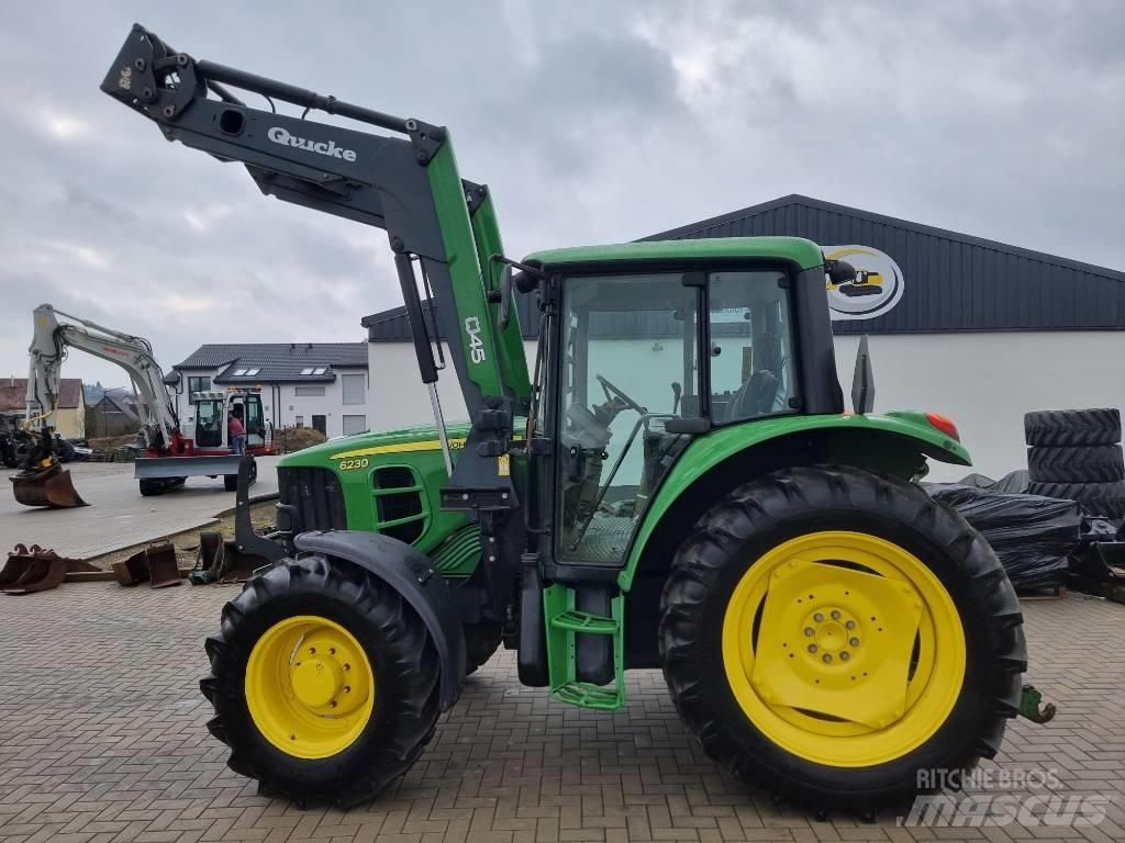 John Deere 6230 Traktory
