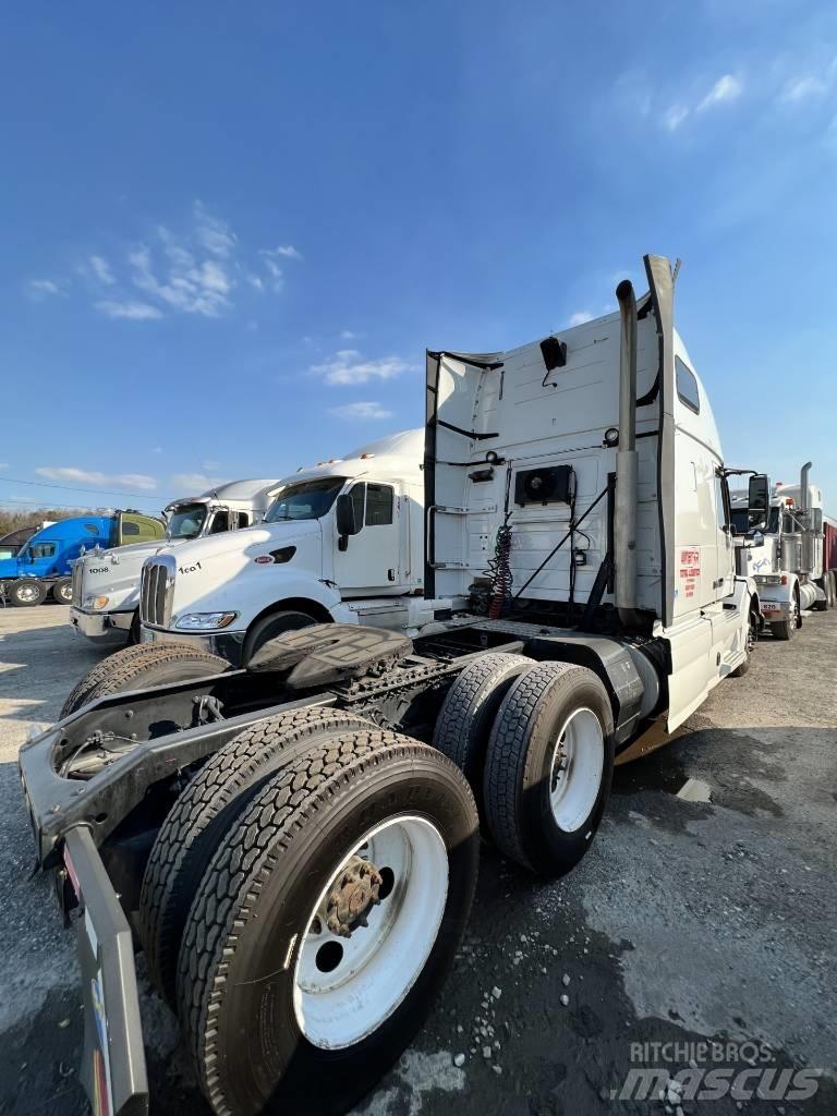 Volvo VLN 670 Ťahače