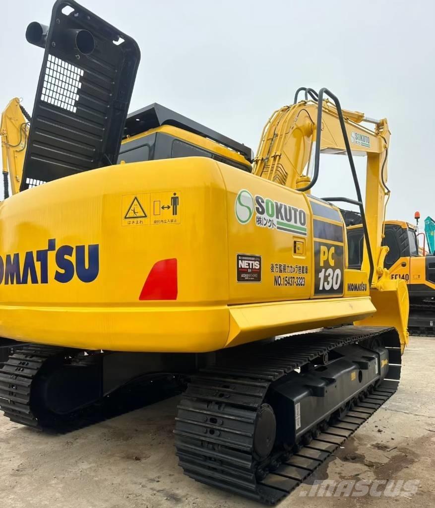 Komatsu 130 Pásové rýpadlá
