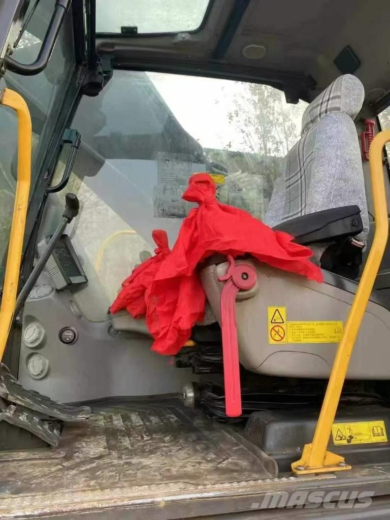 Volvo EC 350DL Pásové rýpadlá