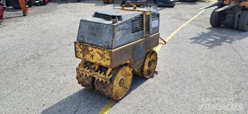 Bomag BW65T Pôdne kompaktory