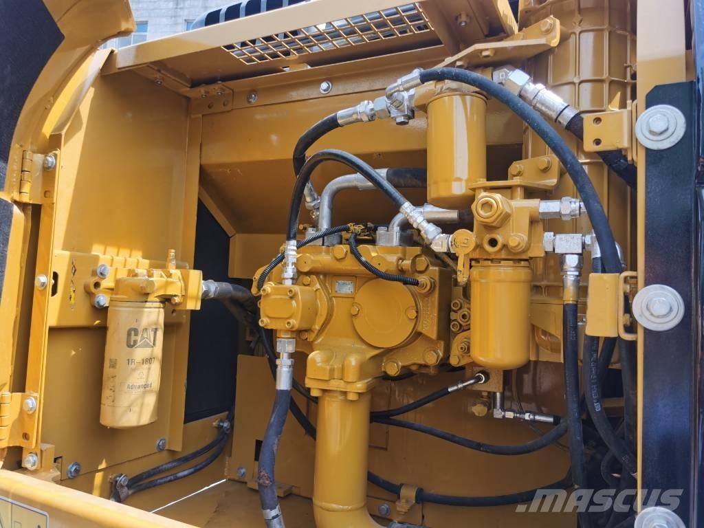 CAT 325 D Pásové rýpadlá