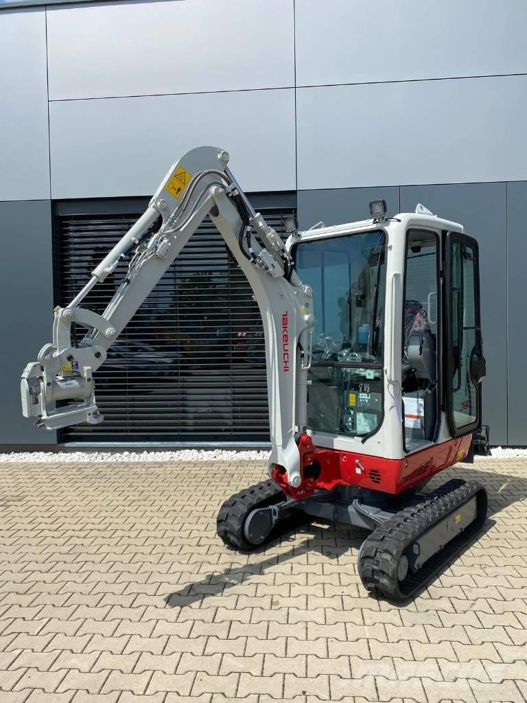 Takeuchi TB 320 Mini rýpadlá < 7t