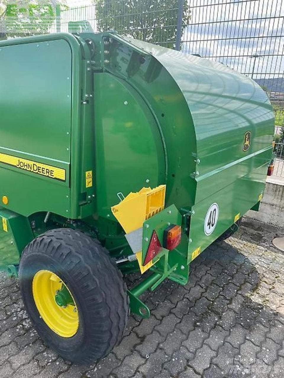 John Deere f440e Lisy na hranaté balíky
