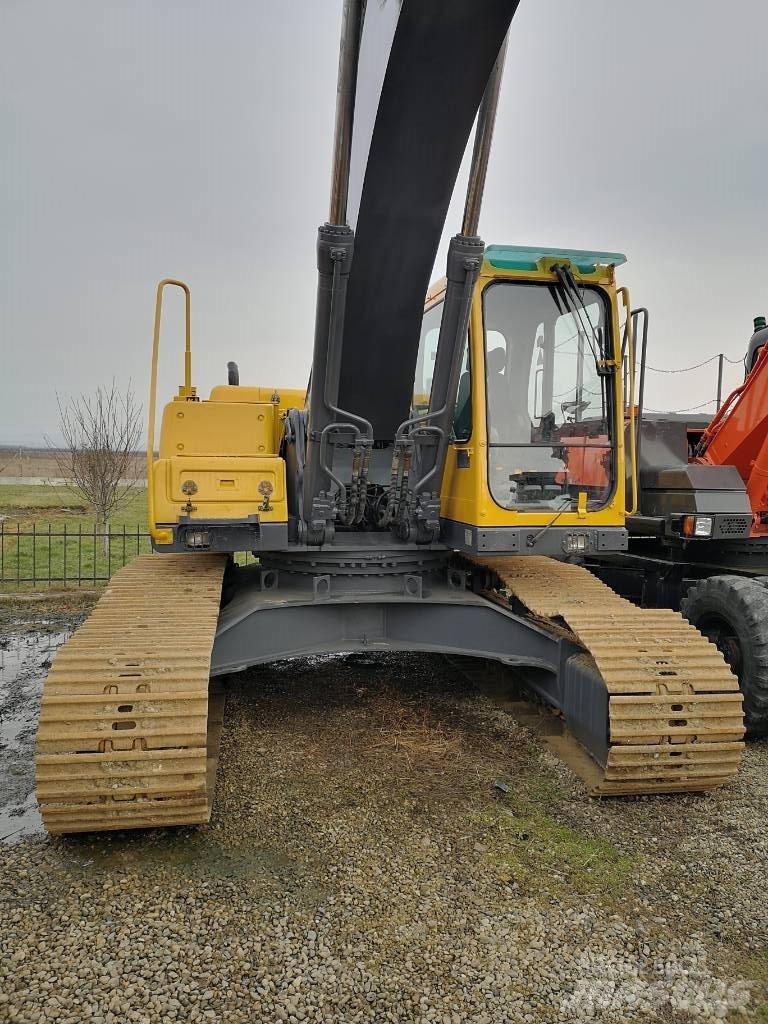 Volvo EC 290 B LC Pásové rýpadlá