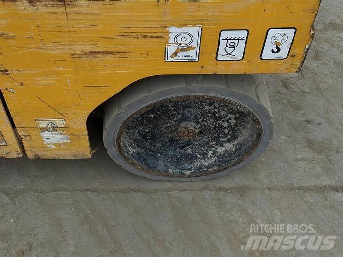 JCB S3246E Ďalšie zdvíhacie zariadenia a plošiny