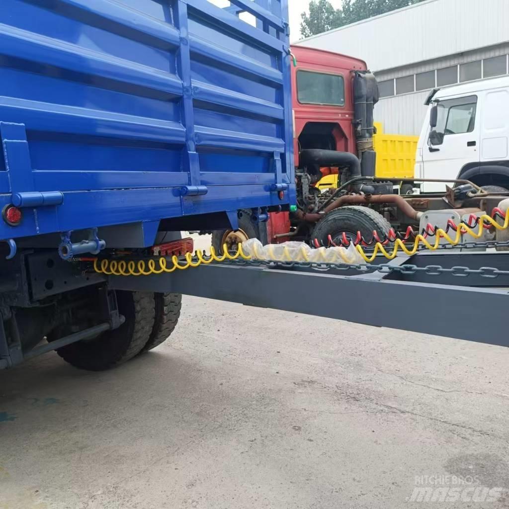 Howo 371 Plošinové nákladné automobily/nákladné automobily so sklápacími bočnicami