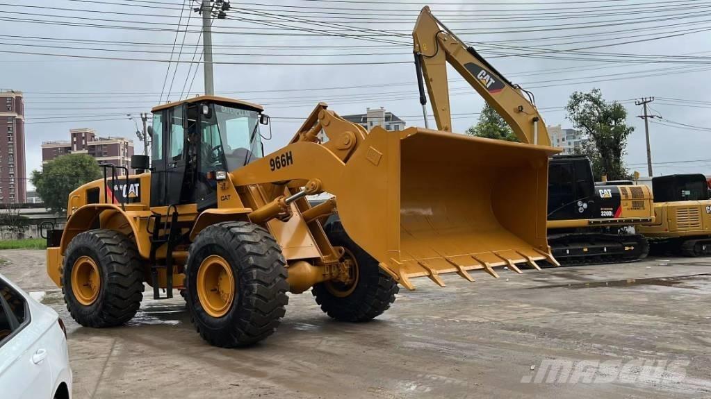 CAT 966 H Kolesové nakladače