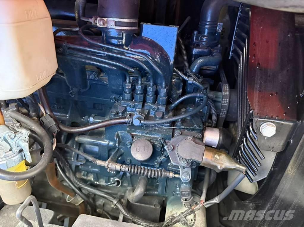 Kubota 163 Pásové rýpadlá