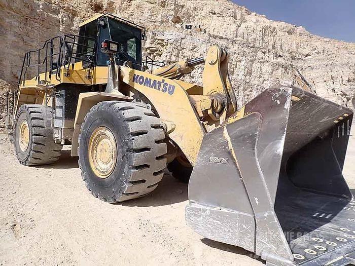 Komatsu WA600-8EO Kolesové nakladače