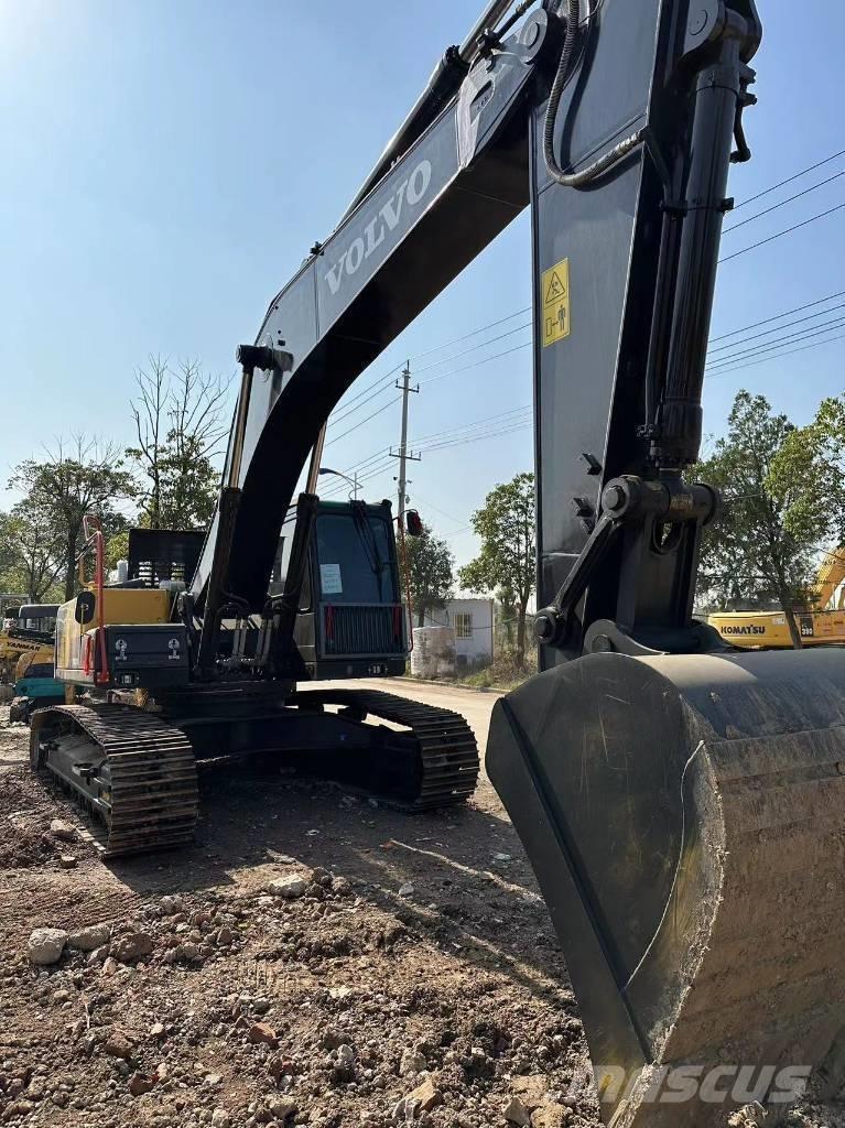 Volvo EC290 Pásové rýpadlá