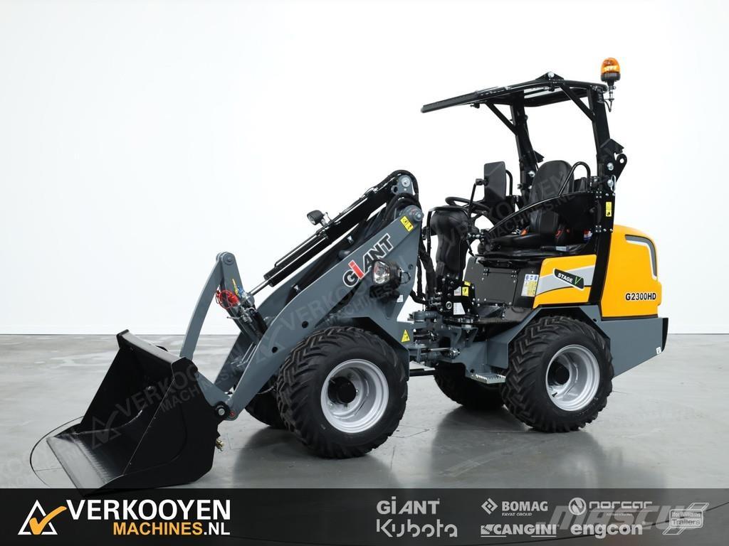GiANT G2300 HD Kolesové nakladače