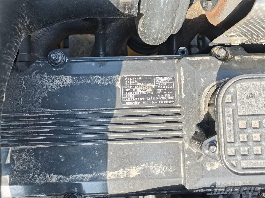 Komatsu PC 360 Pásové rýpadlá