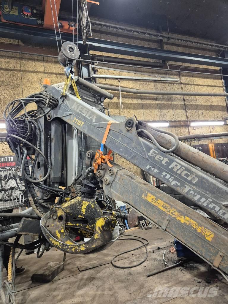 Kesla 2110T Lesnícke žeriavy