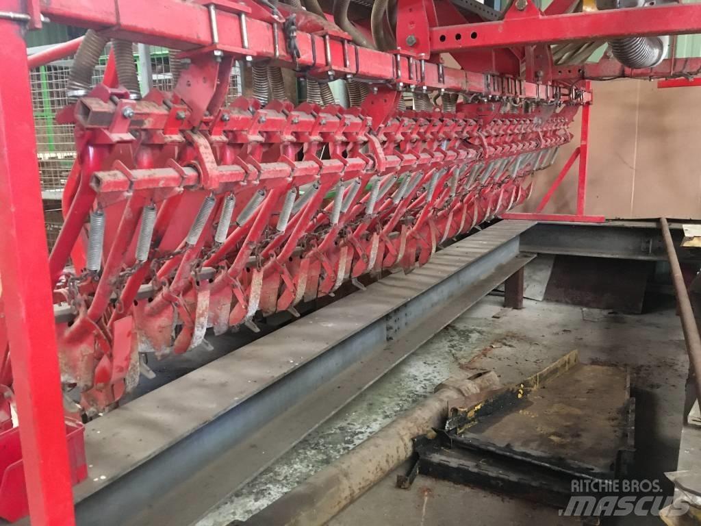Gaspardo PE 400 Mechanické sejačky