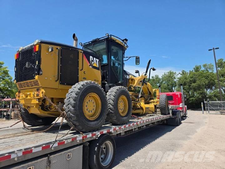 CAT 140 M Grejdery