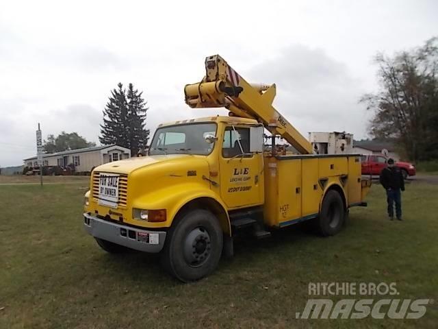 International 4900 Autožeriavy, hydraulické ruky