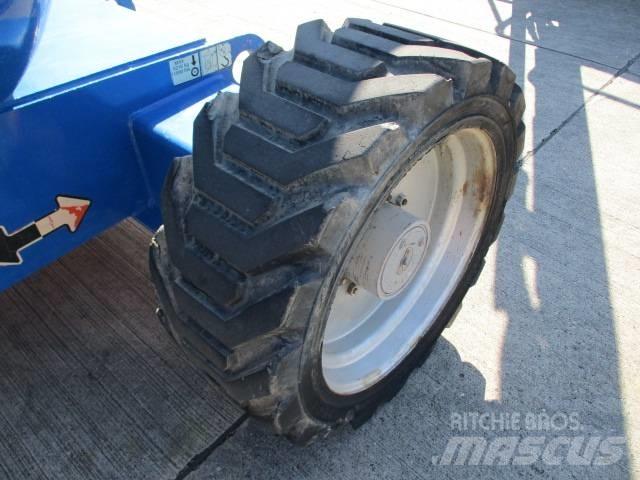 JLG 600 AJ (253) Kompaktné samohybné kĺbové plošiny