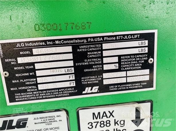JLG 460 SJ Teleskopické plošiny