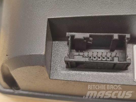 CLAAS LEXION display Príslušenstvo a náhradné diely ku kombajnom