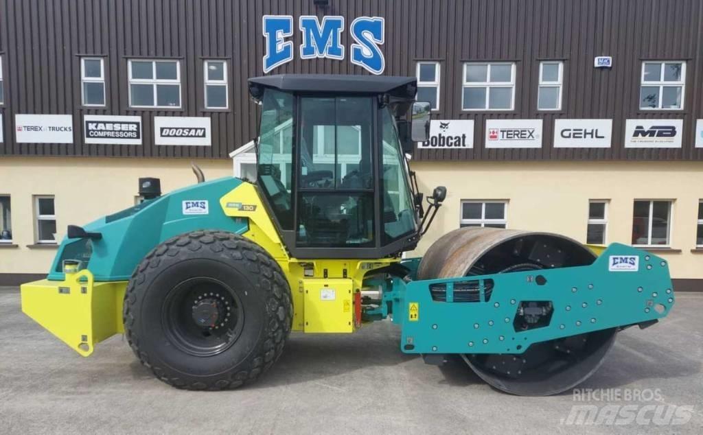 Ammann ARS 130 Ťahačové valce